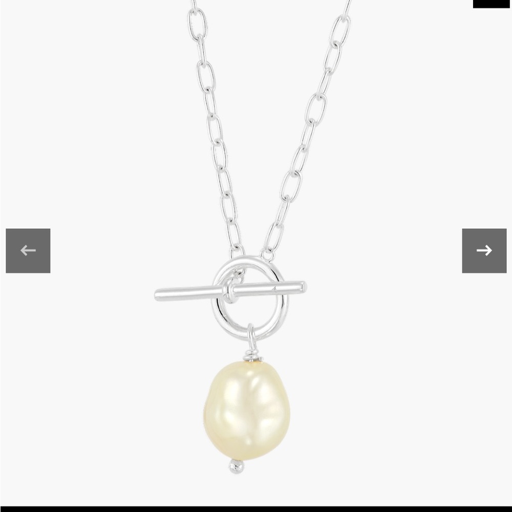 Center Attention Pendant Necklace new elite sterling silver and pearl necklace.